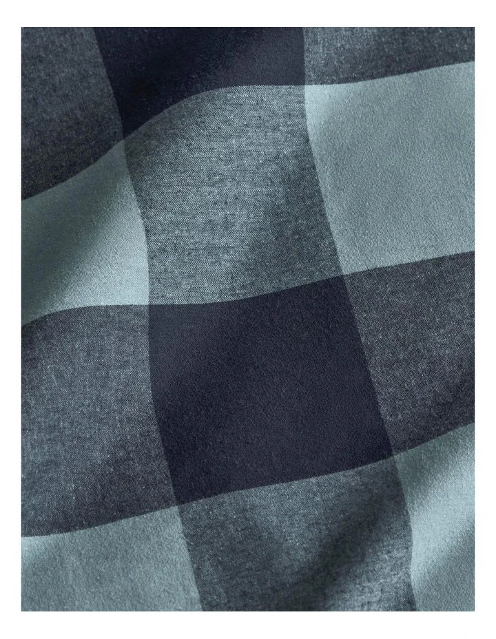 Thomsen Flannelette Sheet Set Thomsen Flannelette Sheet Set -The Bed Rooms Shop 896713480 2 720x928 14133e8f a8dd 4715 999e a03eb43b84cc