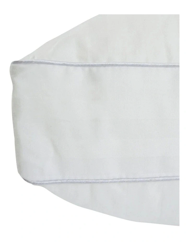 Microblend Side Sleeper Pillow Microblend Side Sleeper Pillow -The Bed Rooms Shop 980941420 5 720x928 0c639e4e 8dce 4064 b1f0 ff6df5396960