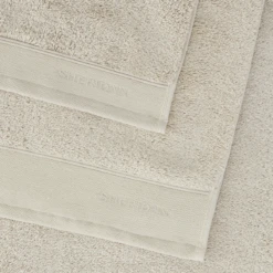 Eris Soft Luxury Bath Towel -The Bed Rooms Shop Screenshot2025 01 14at11.41.33 094bc413 6281 4cf6 ac59 af7c39c3c3cd