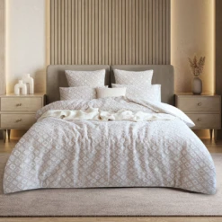 Amara Quilt Cover Set