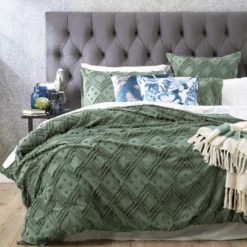 Medallion Quilt Cover Set -The Bed Rooms Shop Screenshot2025 04 24at10.22.13