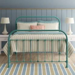 Tamworth Cast Iron Bed Frame -The Bed Rooms Shop TamworthCastBedinGreen