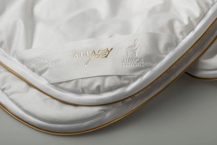 Alpaca Gold 600 Quilt Alpaca Gold 600 Quilt -The Bed Rooms Shop alpaca gold sash 2 1 5 59b479bc 7200 4eab 8a83 71e436bdb7ad