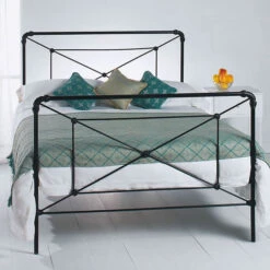 Caldwell Cast Bed