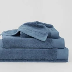 Eris Soft Luxury Face Washer -The Bed Rooms Shop erisneptune 2f470295 1bfd 42d7 991d 0096def429a2