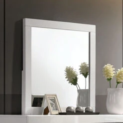 Magdeburg Mirror - White