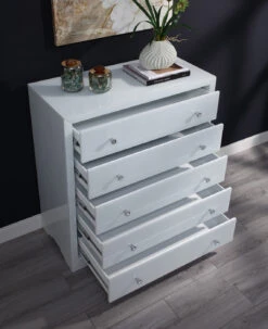 Boulevard Tallboy - White 3 Boulevard Tallboy - White -The Bed Rooms Shop mg 6369