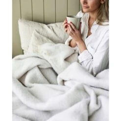 Alpaca Throw 4 Alpaca Throw -The Bed Rooms Shop stalbansalpacathrowblanketsandyv 2000x2000 d0d99852 1752 4b6b 9a77 129ca155578c