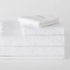 Living Textures Bath Towel